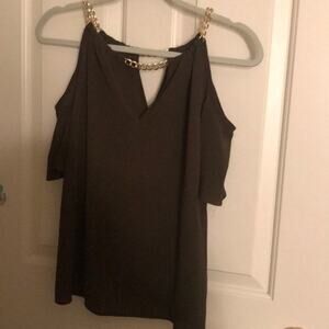Love culture cold shoulder top size small